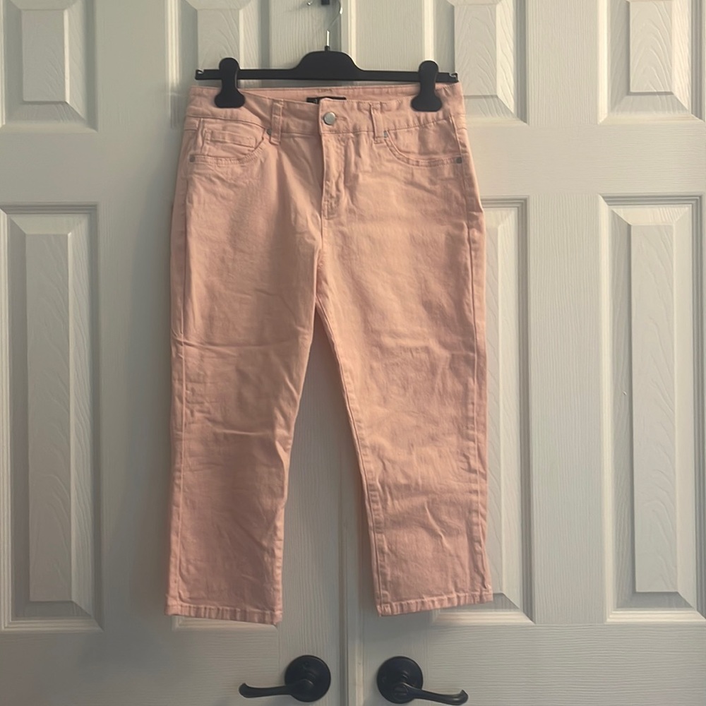 Size 10 light pink d jeans